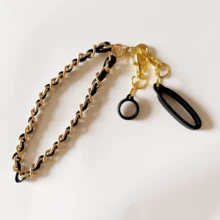 1 Set Smoking Accessory Anti-Lost Kit, Including 1 Metal Wrapped PU Leather Wrist Chain, 2 Different Size Silicone Lanyards, Smoking Accessories, Cigarette Storage, Cigarette Holder Case - Black - View 8