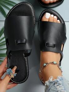 Nuevas sandalias planas cómodas y casuales de talla grande para mujer con punta abierta y diseño hueco, versátiles y de estilo fashionable para el verano y las vacaciones en la playa - Negro - Ver 1