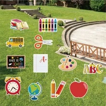 Conjunto de 12 piezas de artículos para fiestas, decoración de letreros de césped para ceremonias de graduación de jardín de infantes, elementos creativos de suministros escolares para letreros de césped - Multicolor - Ver 2