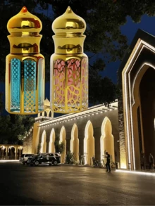 1 瓶阿拉伯粉色花果香精油，香气清新，适合日常使用、居家、聚会、工作等，便携