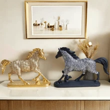 1 Stück luxuriöse minimalistische Harzfigur eines galoppierenden Pferdes, Desktop Dekor Skulptur für Wohnzimmer, Schlafzimmer, Büro, Schrank, Wohndekoration