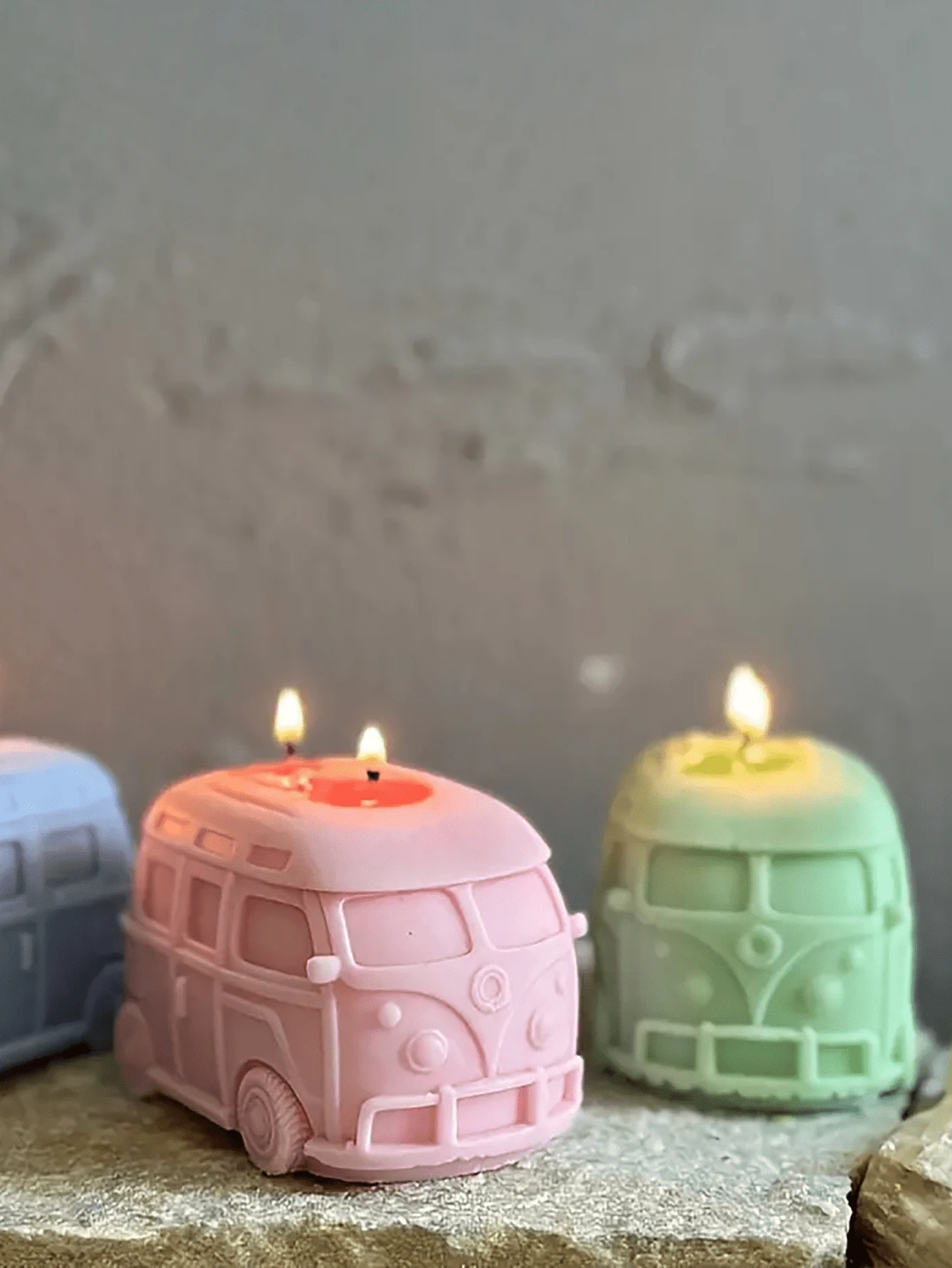 1 件巴士硅胶模具迷你三维巴士车香薰石膏蜡烛硅胶模具 - 独特的汽车模型，适合工匠、香薰蜡烛、铸造、母亲节礼物、儿童节礼物。 - 白色 - 查看 1