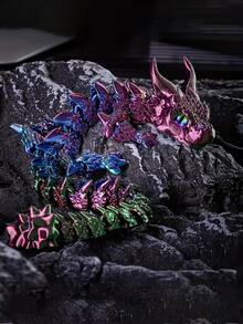 1 szt. 3D drukowana urocza statua Triceratopsa, materiał plastikowy, nie wymaga baterii, losowy kolor oczu, nadaje się do dekoracji samochodu, dekoracji domu i biura, salonu, wejścia, ekspozycji stołowej, prezent dla przyjaciół i rodziny