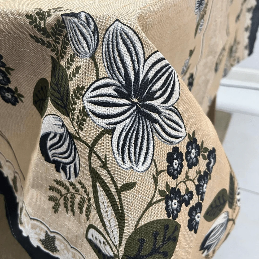 Thick Linen Tablecloth For 4, 6 And 8 Places - 黑森林 - 查看 1