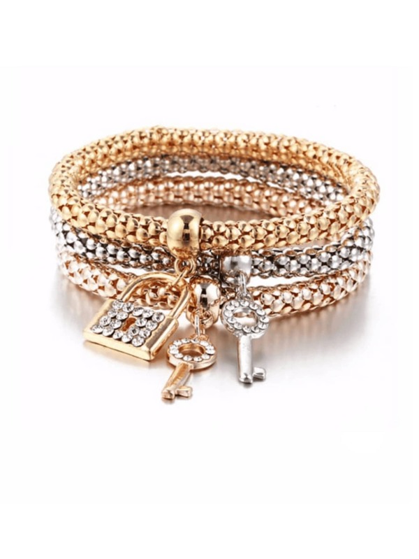 Ensemble de 3 bracelets à breloques en alliage de zinc avec strass, clé et serrure, bijoux à la mode à porter au quotidien, accessoire toutes saisons, finition plaquée élégante, parfait pour toutes les occasions.
