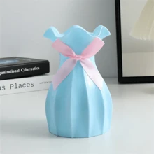 1pc Plastic Flower Vase, Shock-Resistant Vase, Creative And Simple Home Decoration (Random Color Bowknot), Suitable For Desktop Floral Arrangement,Home Decor,Flower Vase,Centerpiece,Table Decor Gifts Birthday Graduation