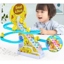 Pista de Pato Escorregador Divertida Com 9 Filhotes Luzes e Sons - Amarelo - Visão 6