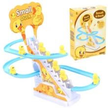 Pista de Pato Escorregador Divertida Com 9 Filhotes Luzes e Sons - Amarelo - Visão 3