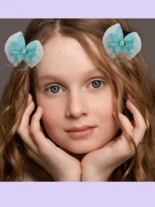 2 moños en color rojo y colores de arcoiris, con detalle de flor de listón, tul diamantado, en medidas de 12x11 cm, para niñas, adolescente, dama, para fiestas, eventos, día del niño, boda, graduación, para llevar en bolsillo, que le da un toque de feminidad a tu estilo y peinado - Azul menta - Ver 9