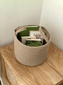 1 Stück faltbarer handgewebter Aufbewahrungskorb mit Griff, Wäschekorb mit großer Kapazität, Boho-Stil, in Gelb und Weiß erhältlich, geeignet für Badezimmer, Wohnzimmer, Schlafzimmer, zum Aufbewahren von schmutziger Kleidung, Decken, Spielsachen, für Feiertage, Geburtstagsfeiern, Heimdekoration, Aufbewahrung, Aufbewahrungsbox