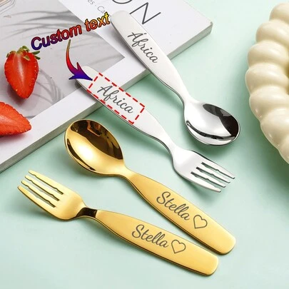 2pcs/Set Customized Text 304 Stainless Steel Cute Design Rounded Children's Spoon And Fork Utensil Set, Ideal For Baby/Toddler Feeding, Eating, Fruit, Dessert,Multi-Functional,Ornamental,Letter,Stylish,Modern,Colorful,Cute,Adorable,Casual,Custom,Personalised,Unique,Customized,Ideal Gifts For Him,Ideal Gifts For Her, Son, Daughter,Cutlery Set , Travel-Friendly