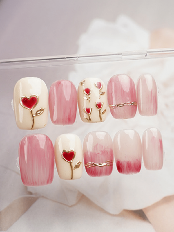 10Pcs Handmade Oval Press-On Nail Art Nails, Ranging From Subtle Nude Shades To Deep Ink Black, With Natural Color Transitions. Golden Lines Like Shooting Stars Add A Touch Of Dynamism And Luxury To The Fingertips. Removable And Reusable, They Are Suitable For Women Of Different Styles For Everyday Use.