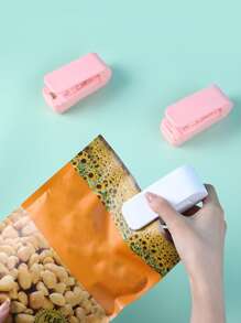 1 máquina de sellado en miniatura portátil, máquina de sellado en caliente para bolsas de plástico de alimentos y máquina de sellado manual doméstica pequeña (excluyendo baterías, que deben comprarse por separado)