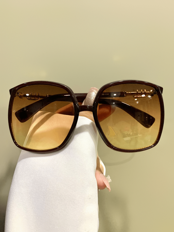 Fashion Square Large Frame Glasses, Retro Decorative Eyeglasses Women And Men, Novelty Metal Hinges