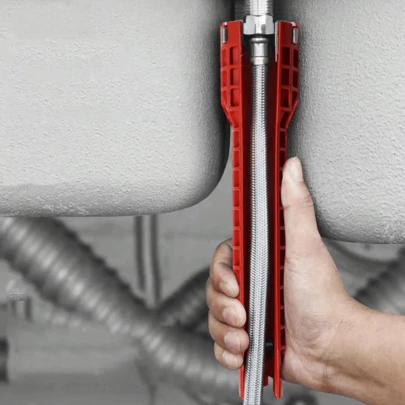 1 pieza Llave de 5 en 1 para abrazaderas de manguera de radiador de servicio pesado - Construcción de plástico resistente, diseño de una sola pieza con enchufe pentagonal y cabeza de enchufe pentagonal