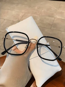 1 paire de lunettes non-correctrices pour femmes avec monture carrée en TR et branches en métal personnalisées