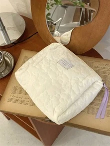 1 件白色绗缝云朵设计大容量便携式拉链化妆包，时尚休闲旅行洗漱用品收纳包，采用柔软尼龙材质和手柄