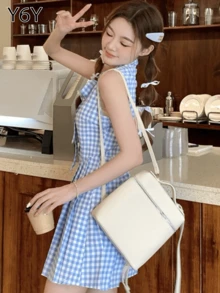 Y6Y 女式甜美蓝色格子度假休闲短款褶皱连衣裙，夏季 - 藍白色 - 查看 1