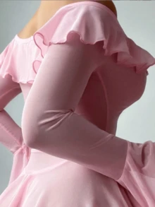 1 Set Solid Color Off-Shoulder Ruffle Flare Sleeve Sexy Lingerie Nightgown & G-String - Pink - View 4