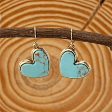 1 Pair Elegant Vintage Boho Style Faux Turquoise Heart Shaped Earrings, Minimalist Fashion Accessory, Suitable For Daily Wear And Valentine's Day Gift