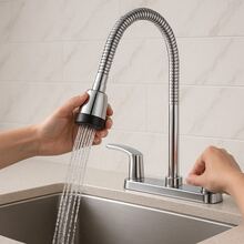 Mezcladora para fregadero cocina cuello flexible giratorio doble mando acero inoxidable aireador bajo consumo moderna color plateado brillante