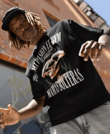 Playera Oversize Para Hombre Calacas Chidas "Mi pasión el gym, mi debilidad mamás solteras" Algodón - Negro - Ver 3