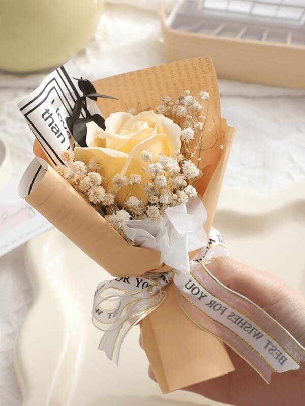 1 Ramo de flores artificiales mini, que incluye 1 rosa artificial, envuelto en papel, con flores de jabón perfumado. Adecuado como regalo de cumpleaños, aniversario para madres, novias y amigas, Día de la Madre, San Valentín, regalos de boda, decoración del hogar o de escritorio y regalos de cumpleaños para mujeres
