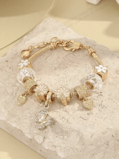 1件极简蝴蝶花朵串珠手链，粉色和白色，铜色，适合日常佩戴和约会