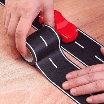 1 件可重复使用的卡通道路赛道贴纸，黑色聚氨酯道路胶带，用于派对赛车装饰，预粘贴闪光饰面汽车主题装饰，塑料表面友好