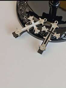 Vintage Punk Cross Hair Clips - Halloween Metal Duckbill Hair Clips, Y2K Style Side And Ombre Accessories, Cool Style, Diablo Style, Lace Cross Hair Clips Gothic Style Punk, Graduation Season Party