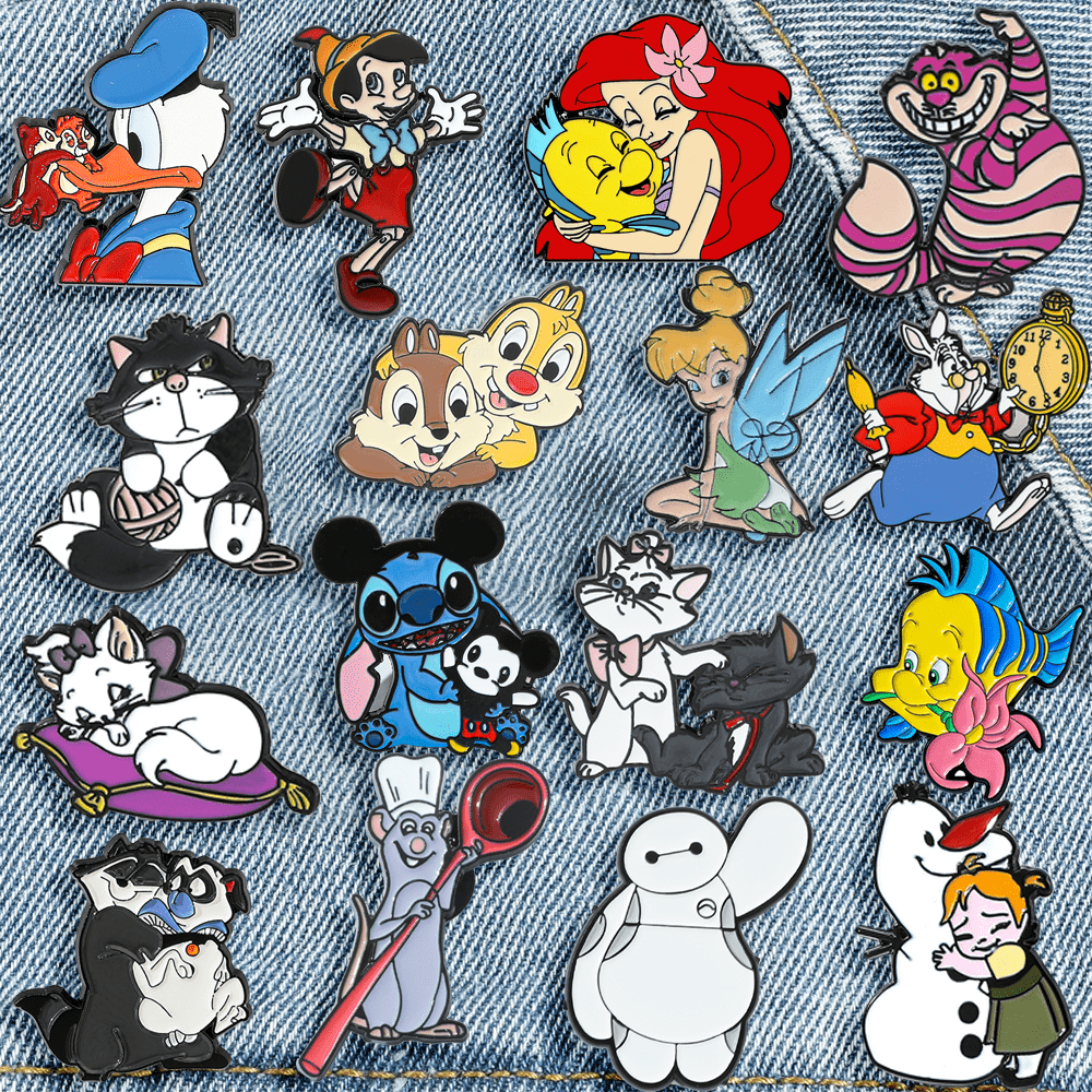 Set di 16 spille colorate a tema Disney, con il personaggio di Paperino, realizzate in metallo smaltato, accessori di moda per abiti, zaini e regali per amici