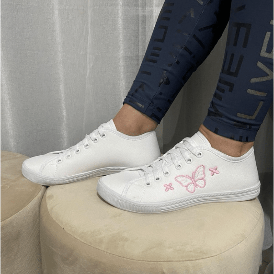 Tênis casual Borboleta Bordado não descola LINDO