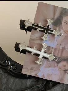 Vintage Punk Cross Hair Clips - Halloween Metal Duckbill Hair Clips, Y2K Style Side And Ombre Accessories, Cool Style, Diablo Style, Lace Cross Hair Clips Gothic Style Punk, Graduation Season Party