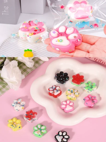 Đồ chơi bóp hình bàn chân mèo con dễ thương ngẫu nhiên, nhiều màu sắc mềm mại và nảy giúp giảm căng thẳng, hoàn hảo cho Halloween, Giáng sinh, quà tặng tốt nghiệp [Phụ kiện và bao bì ngẫu nhiên]