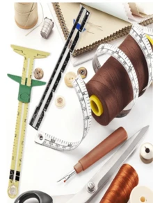 1件装五合一多功能缝纫尺，耐用塑料材质，适用于绗缝和拼布，精准定制测量工具，配有Nancy卷尺，缝纫卷尺，五合一英寸刻度尺，适用于缝纫、绗缝和裁剪，塑料滑块，适合作为沙特国庆日礼物、母亲节礼物，女性适用，便捷的裁剪工具，颜色和款式随机。 - 彩色 - 查看 6