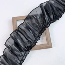 1 件珍珠光泽褶饰花卉蕾丝花边，适用于袖口、窗帘、围裙、蛋糕装饰、设计师面料