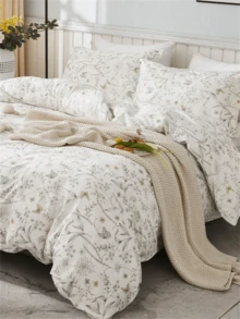 3 Piecesfloral And Leaf Pattern Fresh Bedspread And Pillowcase Flannel Three Pieces Set - Small Fresh - View 4
