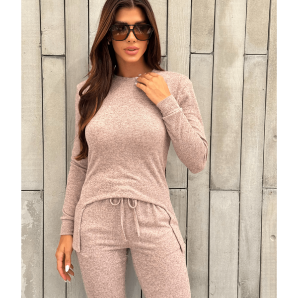 Conjunto Feminino de Inverno Lanzinha Calça e Blusa Manga Longa  Casual    Tecido tipo lã    Noite  Formal e Noturno