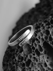 1 件 18K 不锈钢双层可调节戒指，刻有简约设计 - Trust God - 查看 6