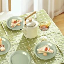 24-częściowy zestaw akcesoriów na imprezę tematyczną w kolorze szałwii zielonej, zestaw na imprezę z okazji ukończenia szkoły w kolorze szałwii zielonej, zawiera 7/9-calowe talerze imprezowe, serwetki imprezowe, kubki imprezowe, odpowiednie na przyjęcie urodzinowe, spotkania rodzinne, piknik na świeżym powietrzu, dekoracje na przyjęcie urodzinowe, dekoracje na ceremonię zaręczynową, zestaw dekoracji na przyjęcie