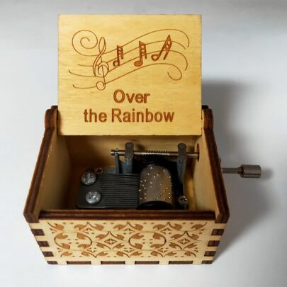 1pc,Wooden Hand-Cranked Rainbow Music Box, Classic Retro Wooden Rainbow Music Box, Is The Best Gift For Couples And Friends (On The Rainbow), Used For Family Living Room Living Room Office Decoration, Birthday Graduation Gift
