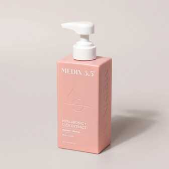 15oz Hyaluronic Acid Vitamin E Body Lotion And Face Moisturizer Deep Hydration Anti-Aging Cream For Dry Skin Wrinkles Sun-Damaged Skin Summer Skincare Lightweight Non-Greasy Fast-Absorbing Plumping Moisture Boost Cooling Soothing Formula Hot Humid Weather Repair Travel Size Vacation Pool Party Beach Trip Camping Outdoors Summer Glow Skin Rescue Must-Have Medix 5.5