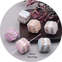 5 pezzi di perle in resina acrilica a forma di fiore di colore casuale per realizzare catene per telefono, accessori per la creazione di gioielli fai-da-te, con resistenza elevata