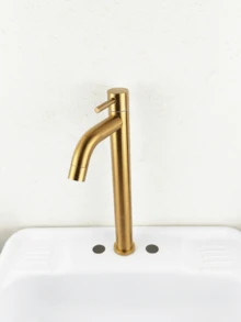 1个金色黑色银色面盆龙头 - 台面安装式单冷水龙头，不锈钢材质 - 易于安装的浴室水槽龙头，浴室配件，浴室工具