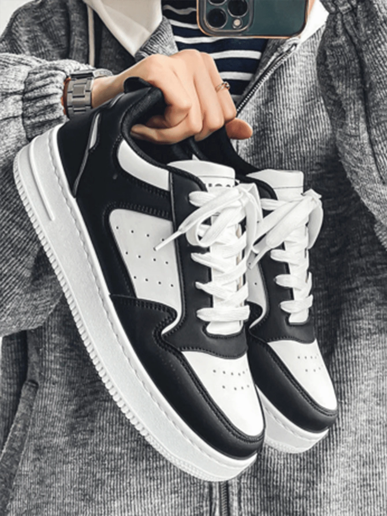 Los hombres de bloqueo de color cien fondo grueso zapatos casuales bordo, zapatos de los hombres de tenis, zapatillas de deporte de la PU de los hombres casuales, antideslizante y resistente al desgaste, adecuado para los deportes al aire libre, la fotografía de viajes y ropa casual todos los días. - Negro - Añade 1