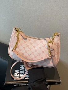 这款时尚、经典、百搭的字母图案纯色PU防水材质新月形单肩/腋下包，适合购物，也可斜挎。粉色 - 粉色 - 查看 3