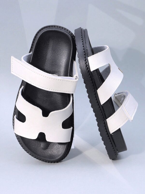 1 双儿童凉鞋 - 简约时尚的设计，独特的带子细节 - 舒适耐用，适合夏季、海滩、玩耍和日常穿着