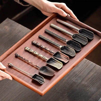 1 szt. Brązowo-miedziana łyżeczka/szufelka do herbaty z motywem fortuny i chmury, kreatywna, długa, mała łopatka do herbaty, narzędzie do parzenia herbaty, akcesoria do zestawu do herbaty Kung Fu, dekoracja herbaciarni