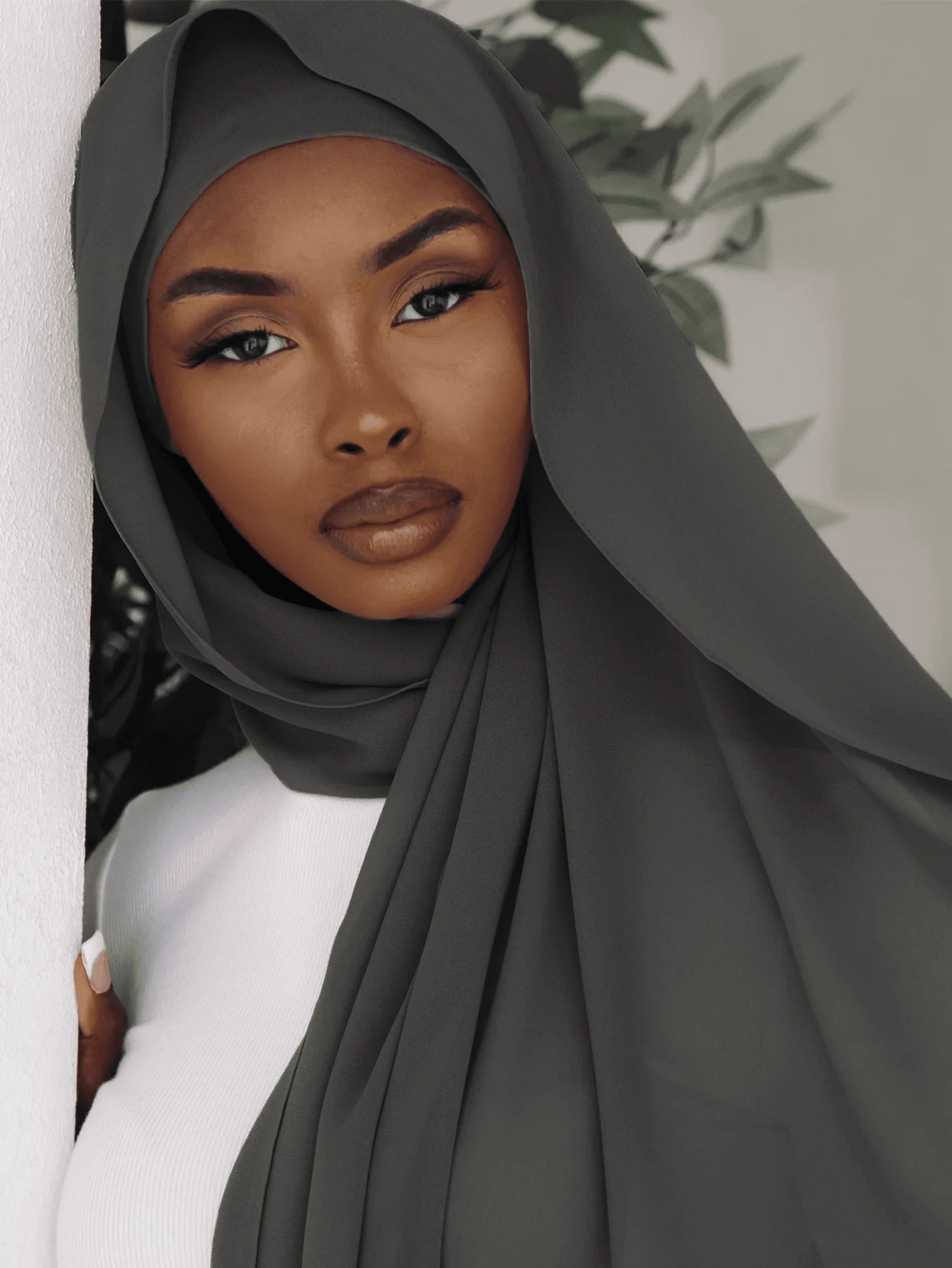 1 件女士 Hijab 纯色围巾，女士日常休闲头巾，雪纺头巾，适合日常穿着 Abaya 配饰 - 深灰色 - 查看 1