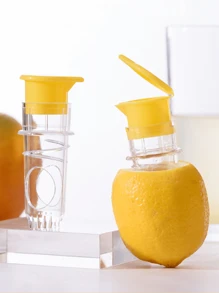 1pc Lemon Squeezer,Screw-Top Lemon Squeezer,Manual Lemon Juicer,Built-In Filter Orange Citrus Press,Orange Citrus Press,Manual Lemon/Fruit/Orange Juicer, Juicer,Essential Kitchen Gadgets For Fresh Juice Lovers,Available Fo Lemon,Fruit,Orange,Suitable For Daily Use,Restaurants